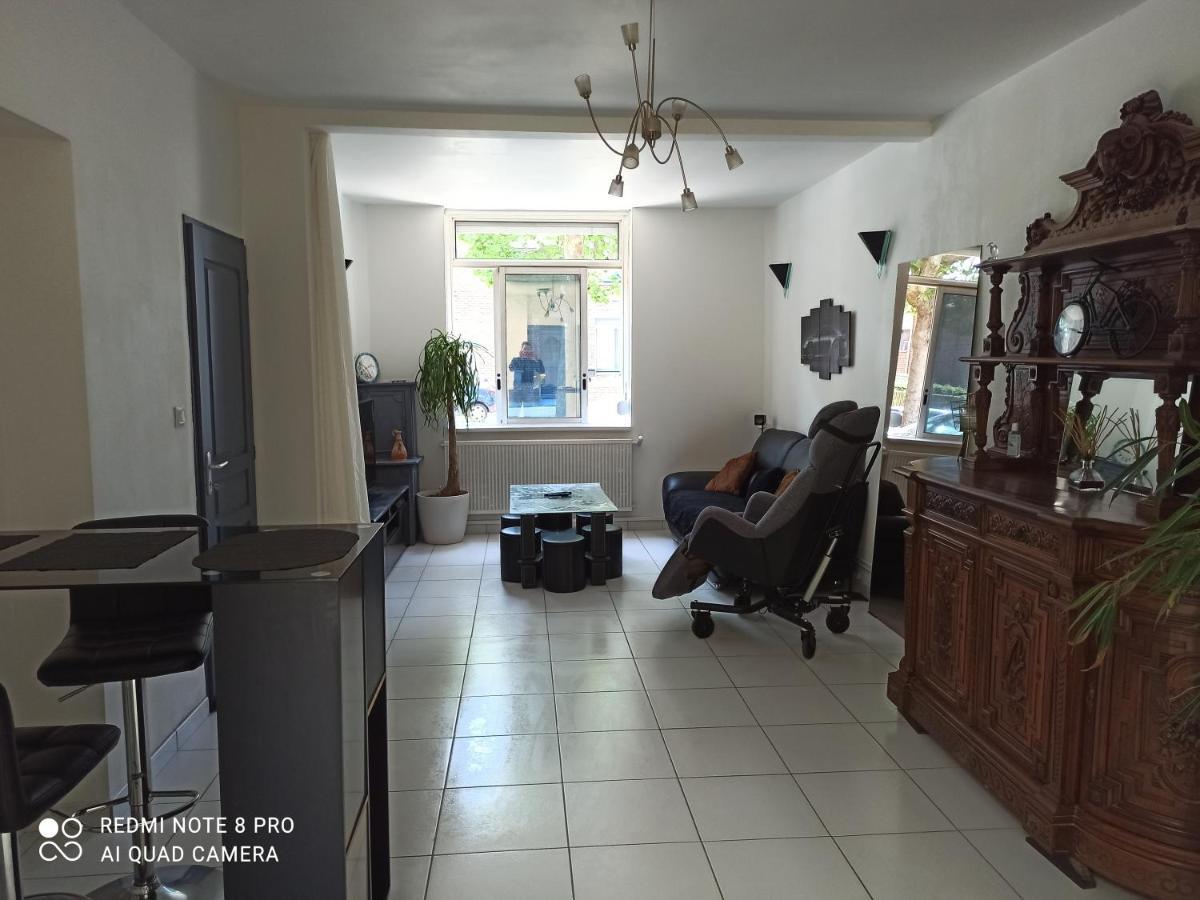 Apartamento Le Franco-Belge Wattrelos Exterior foto